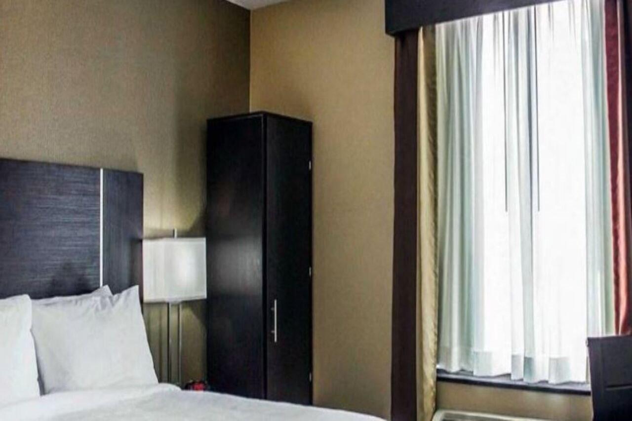 Pitkin Hotel Нью-Йорк Екстер'єр фото