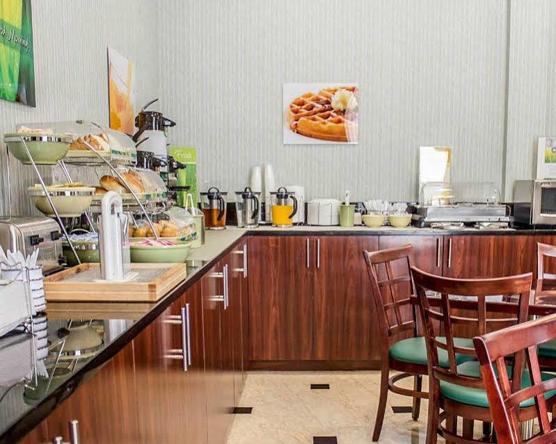 Pitkin Hotel Нью-Йорк Екстер'єр фото